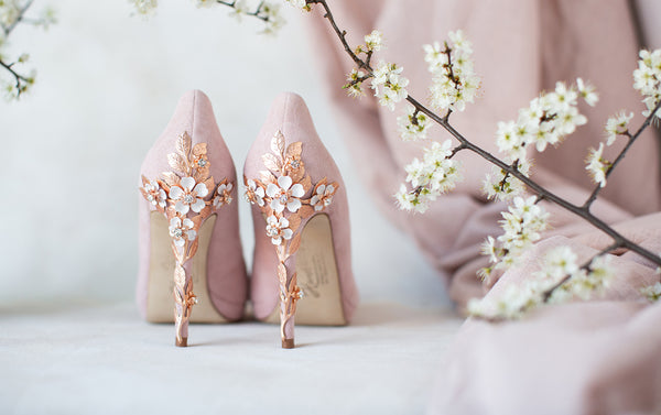 A Perfect Match - Shoes & florals for a spring wedding