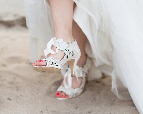 Brittany wears Peony Low Ivory