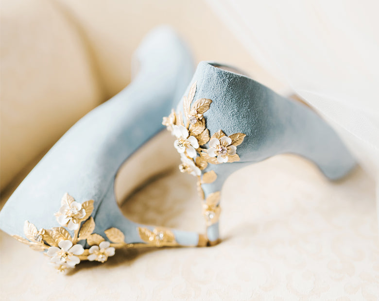 Naomi wears Amy Mid Blue Blossom