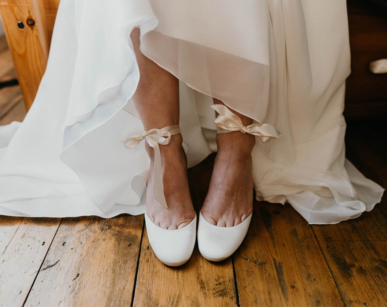 Catherine wears Lana and Hetty Bordo