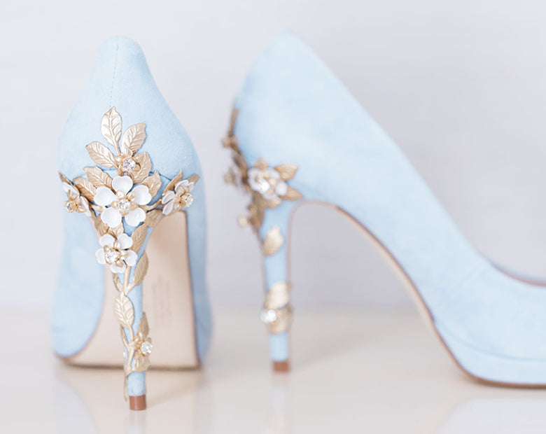 Krystel wears Amy Blue Blossom