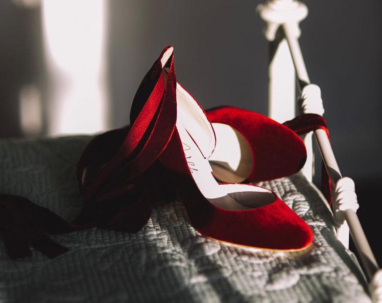 Fern wears Hetty Bordo