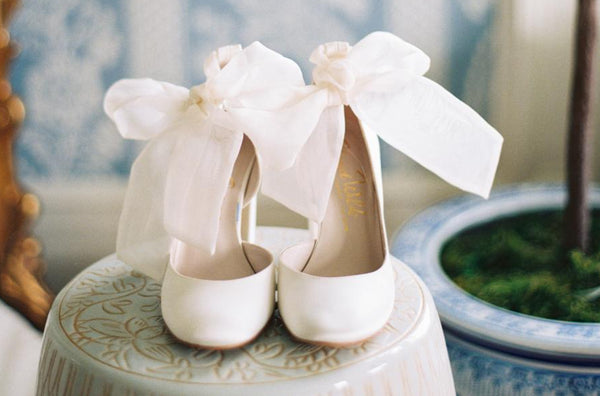Press Feature on Style Me Pretty with Hetty Ivory Organza