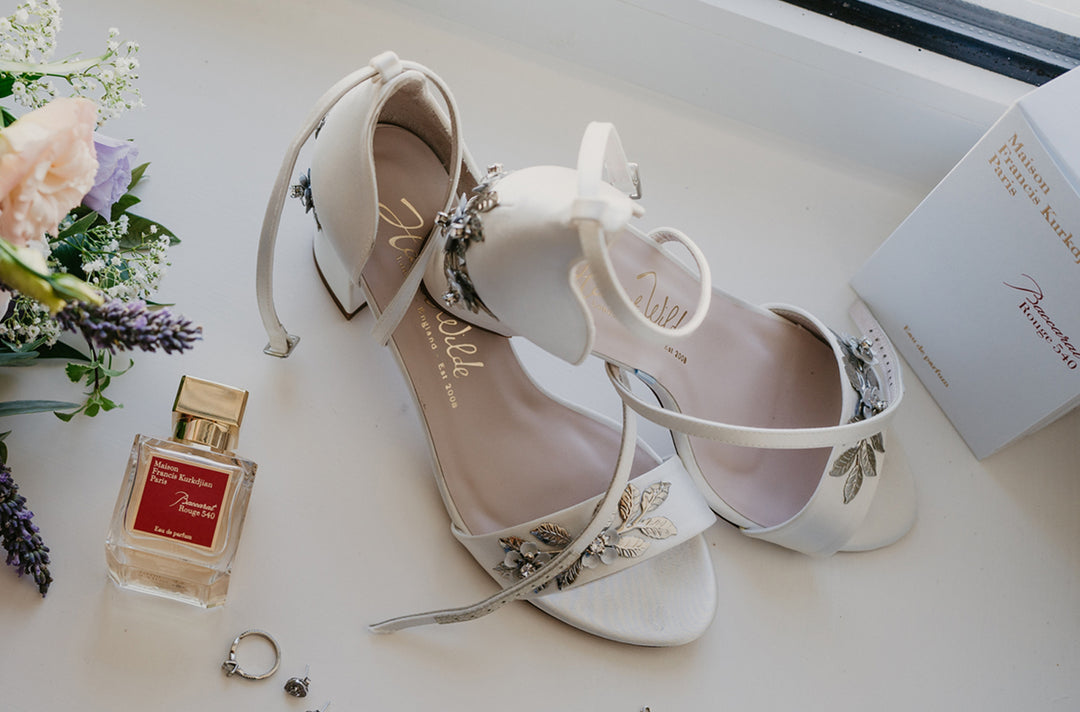 Charlotte wears Arabella Block Mid Blossom Silver