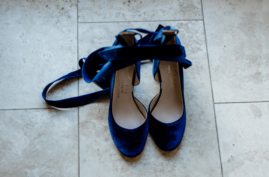 Emily wears Hetty Midnight