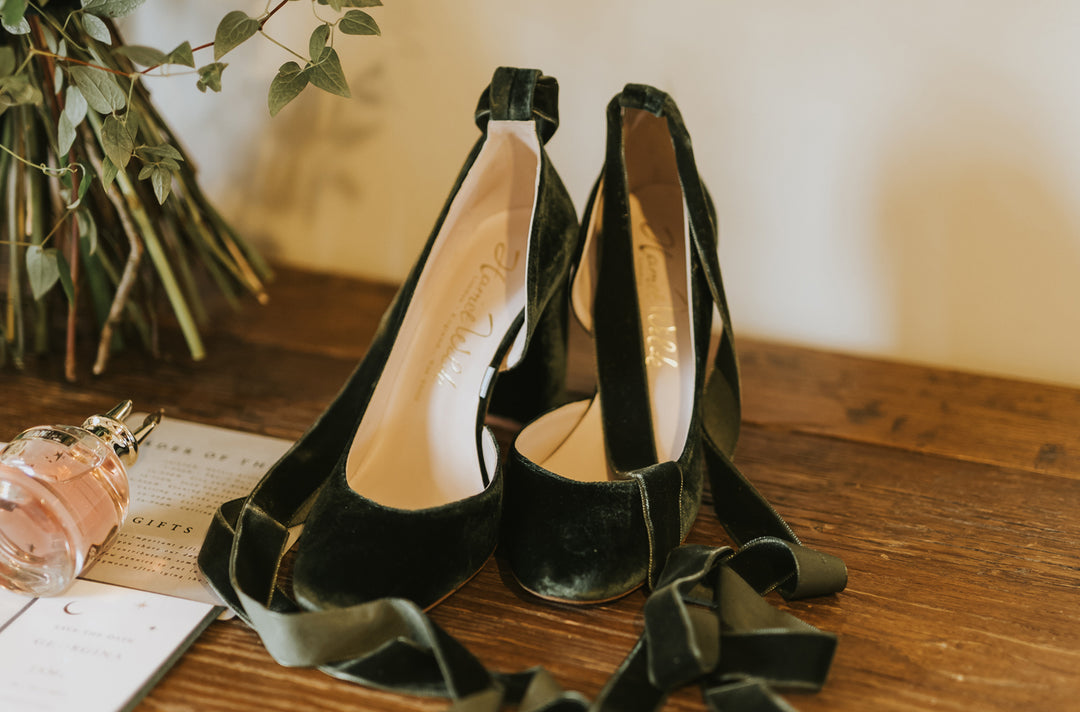 Georgina wears Hetty Forest Green