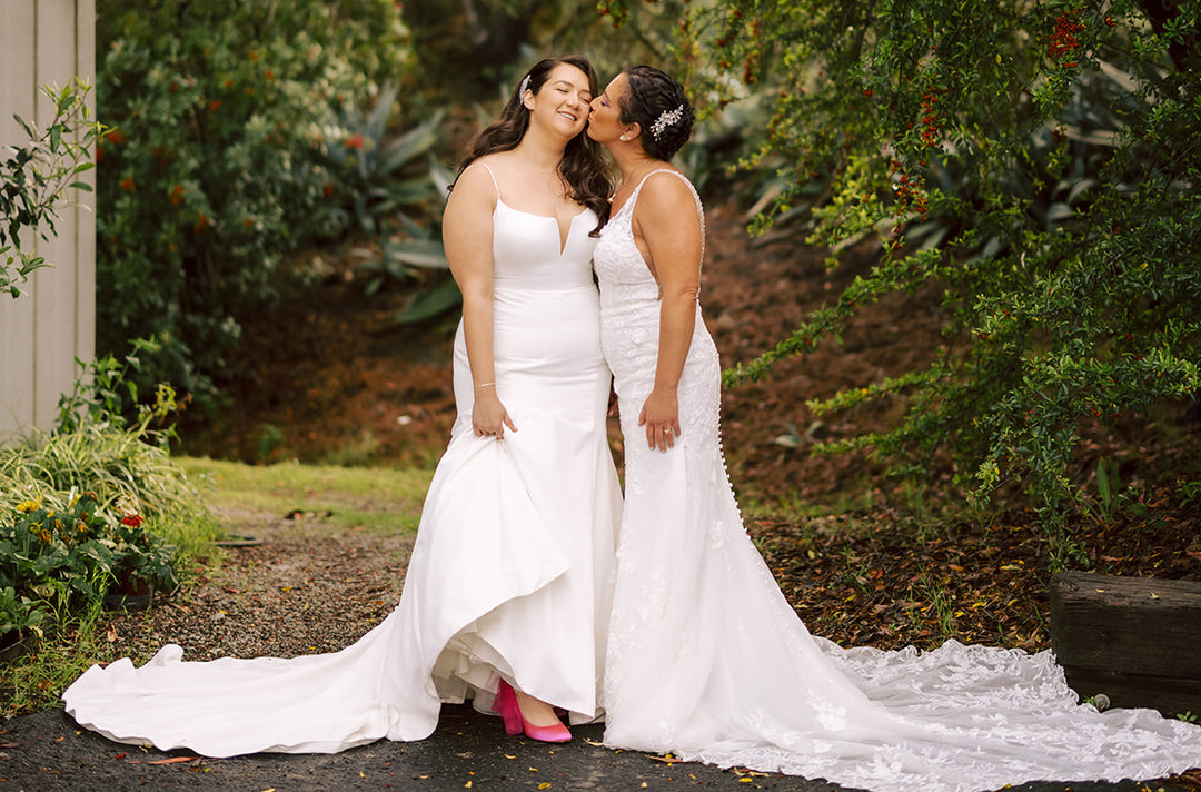 Mary wears Custom Dyed Hetty Mid