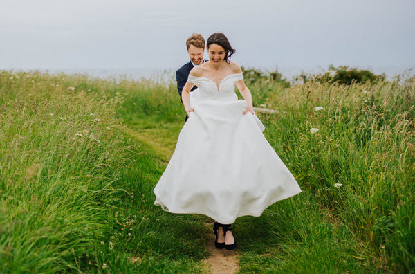 Ruth wears Hetty Mid Midnight