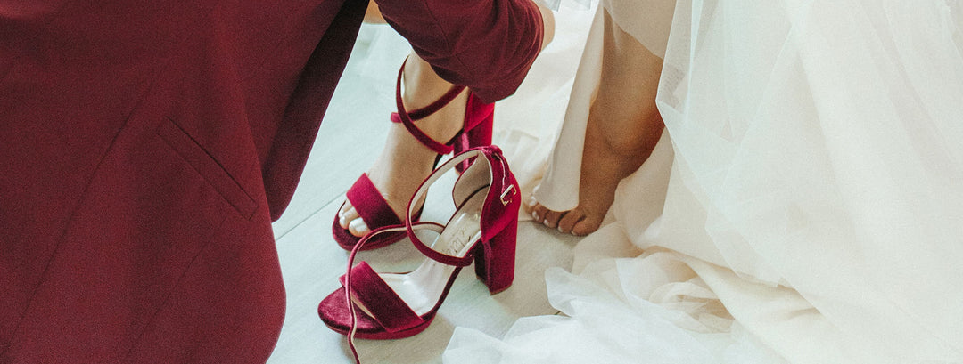 Sienna wears Arabella Block Bordo