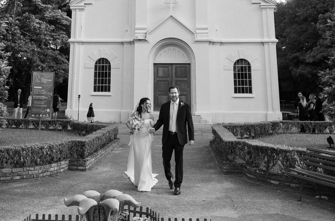 Vânia wears Hetty Blue with Riley Blue