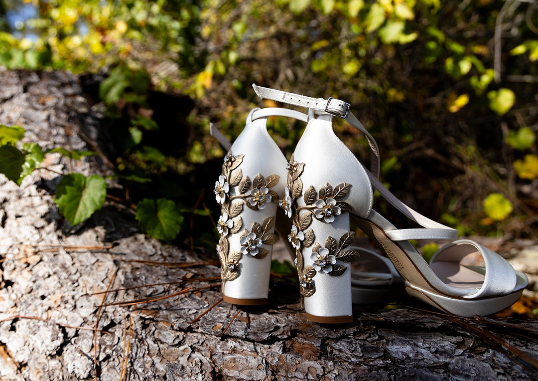 Lexi Wears Arabella Block Custom Blossom Gold