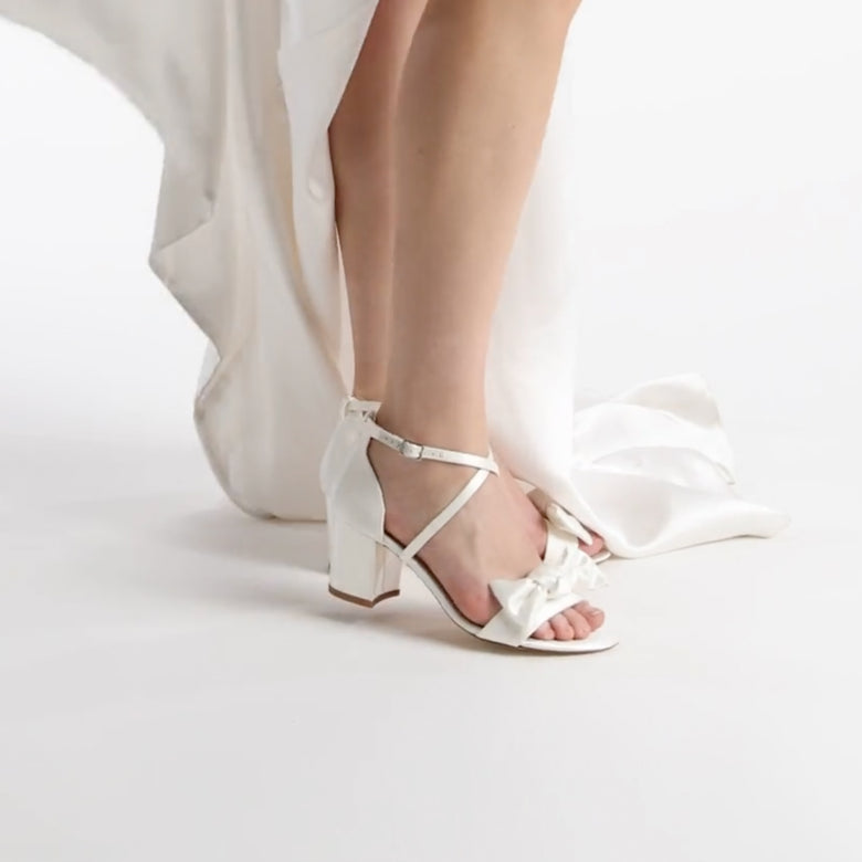 Arabella Block Mid Ivory Bow