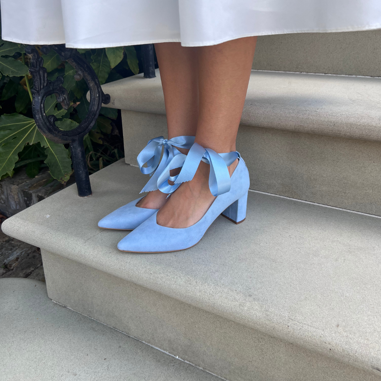 Elsa Ribbons Blue