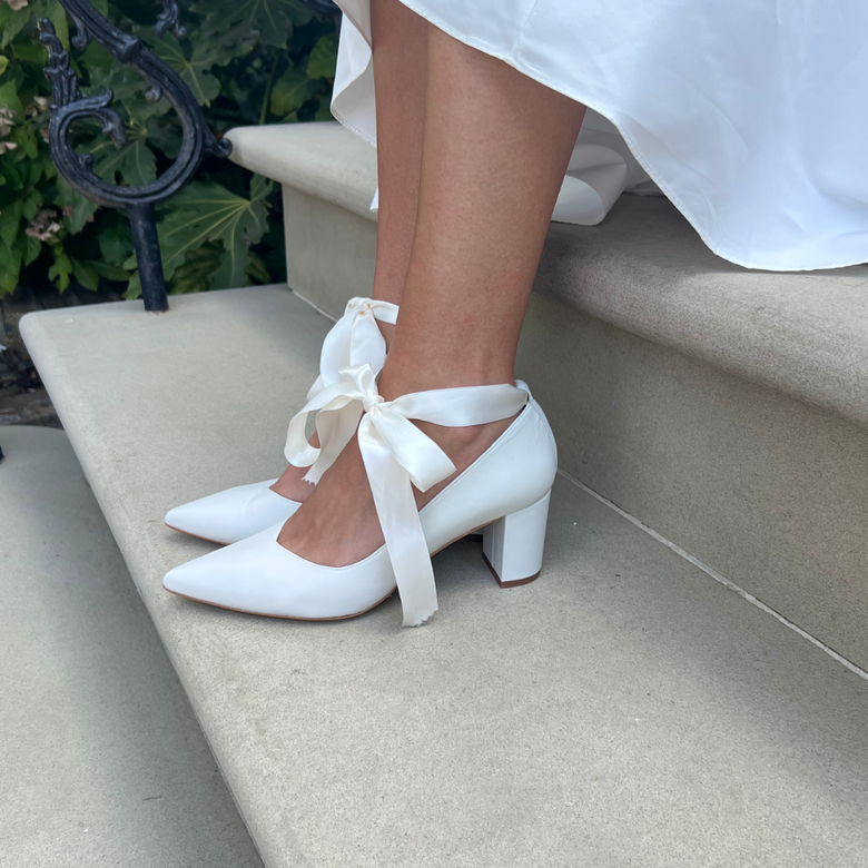Elsa Ribbons Ivory