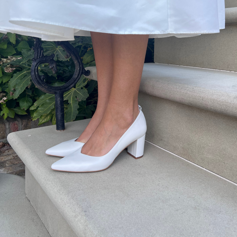 Elsa Pump Ivory